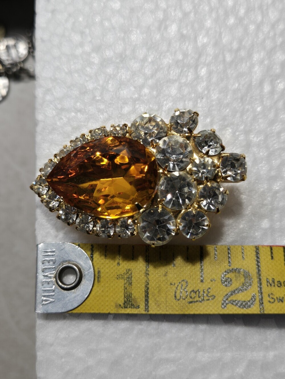 Gold-Tone Amber Teardrop & Clear Crystal Cluster Brooch Necklace Pendent - Picture 7 of 12